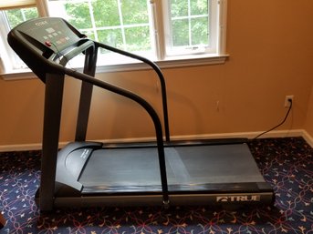TRUE 400 Treadmill  - 69' X 27 X 52 -  HEAVY PIECE