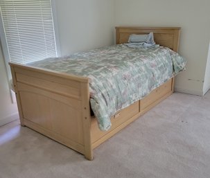 Solid Wood Trundle Bed With Sealy Mattresses