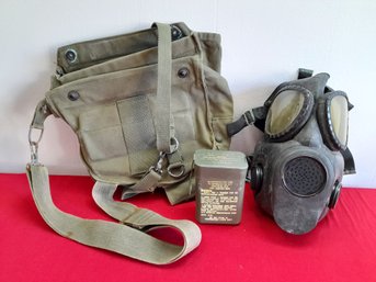 Gas Mask Army Lot