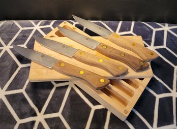R. Murphy Steak Knife Set In Wood Box.  Made In The U.S.A. - - - - - - - - - - - - - - - - - - Loc:GS2