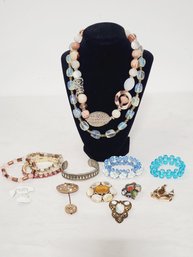 Ladies Fashion Jewelry Lot - Necklaces, Bracelets, Pins