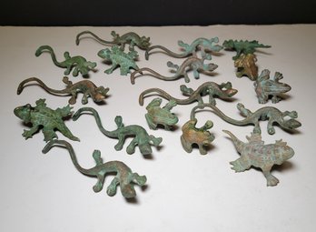 Amphibian Cabinet Pulls ! Copper And Great Patina.   - - - -- -- - -- -- - - -- Loc:GS3 In Plastic Container