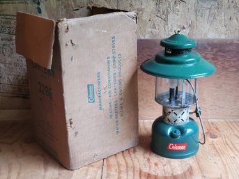 New Old Stock Coleman Camping Hunting Fishing Lantern In Original Box Model 228E