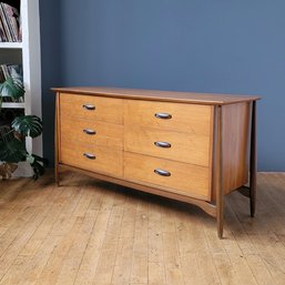 C 1960 Cavalier Walnut 6 Drawer Lowboy