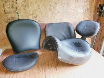 Lot Of Older Motorcycle Seats - Double, Singles & Backrests