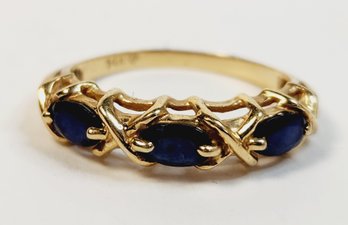 Vintage 14k Yellow Gold 3 Stone Sapphire Ring