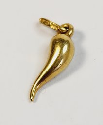 Small Vintage 18k Yellow Gold Italian Horn/pepper Pendant