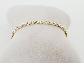 14K Yellow Gold Lightweight 8' Twisted Rope Chain Bracelet