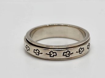 Size 9 Shamrock Spinner Ring In Sterling