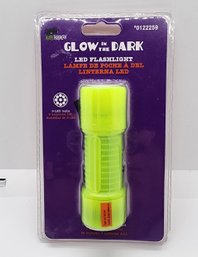 New Old Stock Halloween Glow In The Dark LED Flashlight