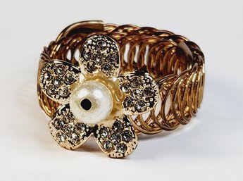 Unique Expandable Bronze Tone Flower  Cuff Bracelet