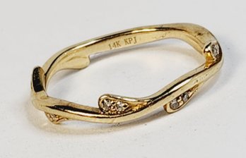 One Of A Kind Beautiful 14k Yellow Gold Diamond Full Circle Vine Ring