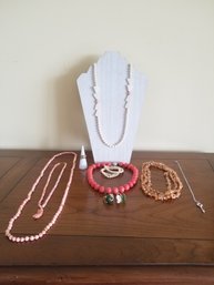 Ladies Beaded Necklaces & Bracelets & Gold Tone Rings