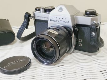 Vintage Asahi Pentax Spotmatic 35mm Film Camera With Case & Lens