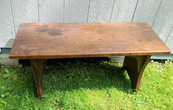 Vintage Heavy Hard Wood (Oak?) Cut Out Side Bench