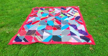 Vintage Commemorative Red Border Quilt With Signatures And Dates