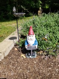 Garden Decor - Welcome Garden Gnome & Stake Resin Bird Feeder