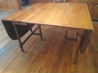 Solid Wood Drop Leaf Dining Room Table With Additional Leaves