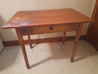 Single Drawer Table