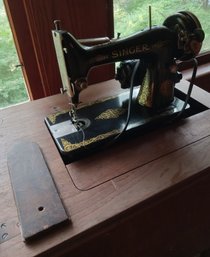 1950s Singer Electric Sewing Machine