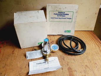 L-TEC Welding Trimline Regulator & Hose - Both New Old Stock