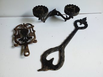 Vintage & Antique Cast Iron Decor