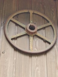 Antique Cast Iron Barn Industrial Factory Large Pulley Gear Wheel