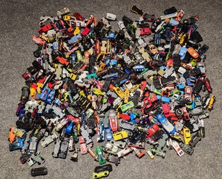 Massive Lot Of Approximately 500 Vintage Matchbox, Hotwheels & More