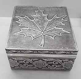 Set Of 3 Maple Leaf Engraved Aluminum Nesting Boxes