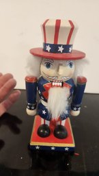 Uncle Sam Nutcracker