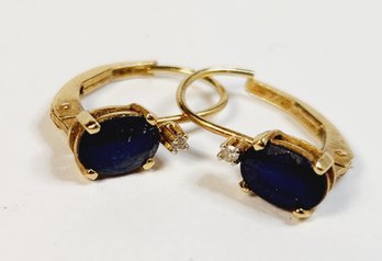 Vintage 14k Yellow Gold Blue Sapphire  Earrings