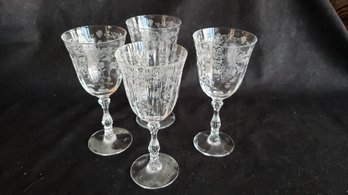 LENOX MIXED LOT OF 4 WINE GLASSES