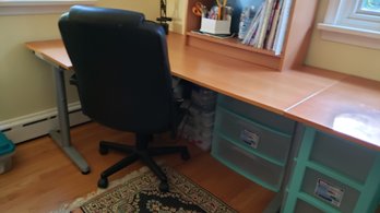 IKEA STYLE COMPUTER DESK W/SHELF AND BLACK FAUX LEATHER COMFORT ADJUSTABLE CHAIR