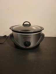 Hamilton Beach Crock Pot. Tested And Working. - - - - - - - - - - - - - -- - -- - -- - - -- -- - Loc: S1