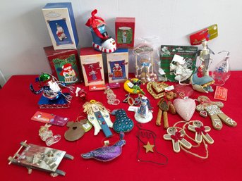 Ornaments Lot #21