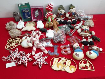 Ornaments Lot #25