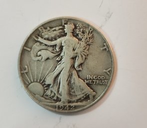Lot #3 ~ 1942 Silver Walking Liberty Philadelphia 50-Cent Half Dollar Coin