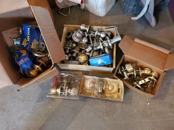 Large Lot Of Door Lock Sets/handles & More Pot Luck!