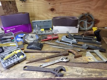 Mixed Lot Hand Tools & Shop Gadgets - See Photos