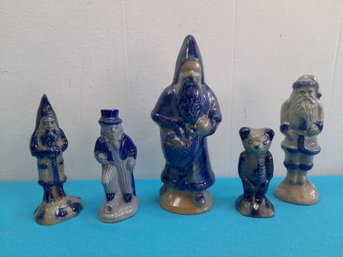 Blue Pottery Sculpted Figures Lot #37