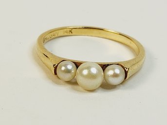 Vintage Sweet 14k Yellow Gold Pearl Ring