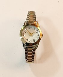 Lot #20 ~ Vintage Gold & Silvertone Quartz Watch ~ Not Marked