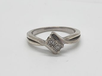 Beautiful Diamond Or Moissanite Ring In Sterling Silver