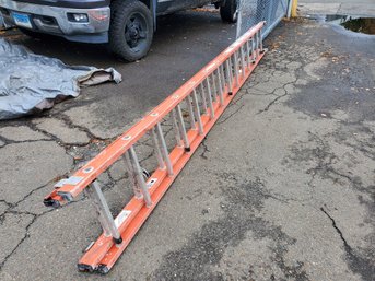 Werner 28 Foot Fiberglass Extension Ladder