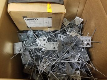 Lot Of New Gemco Galvanized Self Locked Washer Clips & Perforated Base Insul Hangers