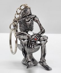 Cool Skeleton Sitting On Toilet Keychain