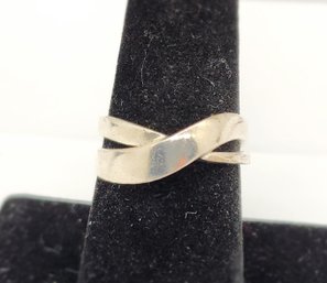 Vintage Sterling Silver Criss-cross Ring