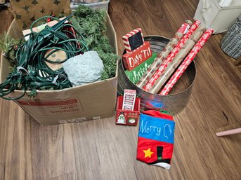 Large Lot Of Christmas Items - See All Pictures