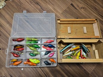 High End Vintage Lot Of Fishing Lures - Collectors Item