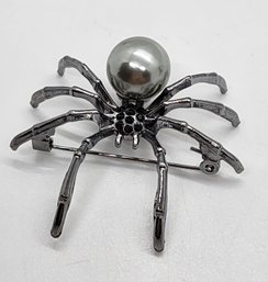 Spider Brooch With Faux Pearl